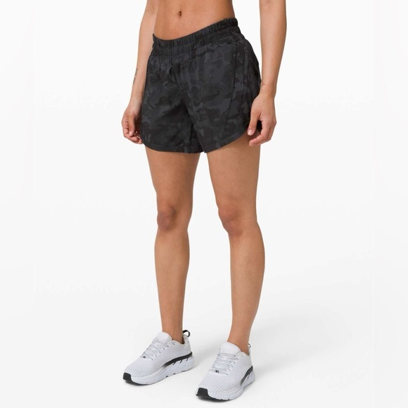 Lululemon Track That Short Incognito Camo Grey Shorts sz 6